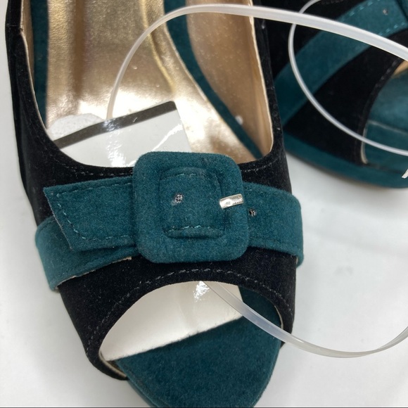 Qupid Open Toe Buckle Detail Stiletto Heels NEW - Picture 2 of 6